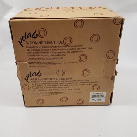 Oneida Petals Dining Set Bowl, Plate, Mug In Box Yellow Set of Three - Picture 3 of 14